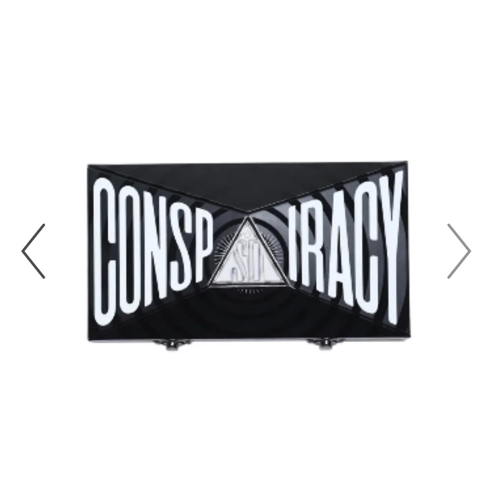 Jeffree Star x Shane Dawson ‘CONSPIRACY’ eyeshadow palette